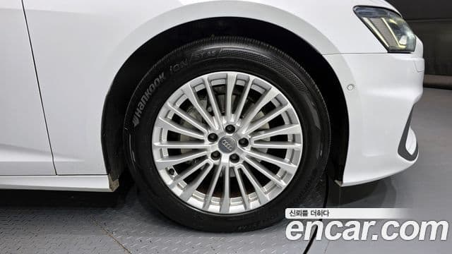 Audi A6 (C8) Premium, 2020 все фото