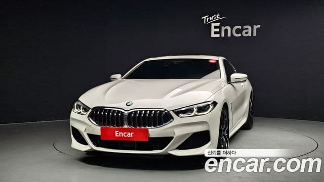 BMW 8시리즈 (G15) 840i xDrive M Sport купе, 2022 3
