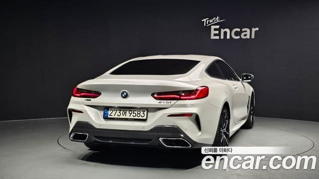 BMW 8시리즈 (G15) 840i xDrive M Sport купе, 2022 4