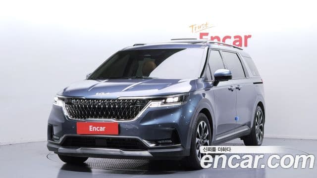 Kia Carnival 4세대 Signature, 2022 1