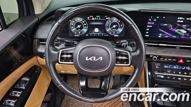 Kia Carnival 4세대 Signature, 2022 12
