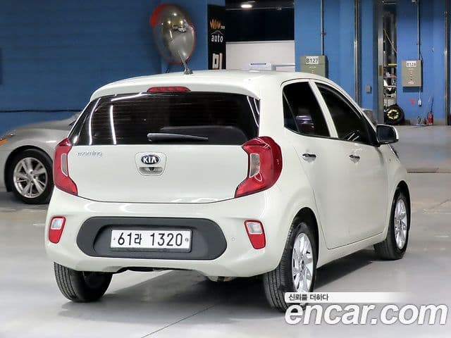 Kia All New Morning (JA) Luxury, 2017 4