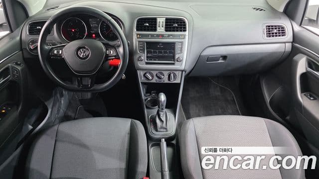 Volkswagen 폴로 5세대, 2015 7