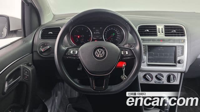 Volkswagen 폴로 5세대, 2015 14