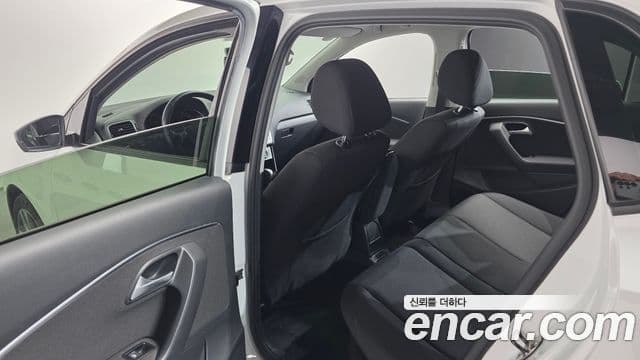 Volkswagen 폴로 5세대, 2015 18