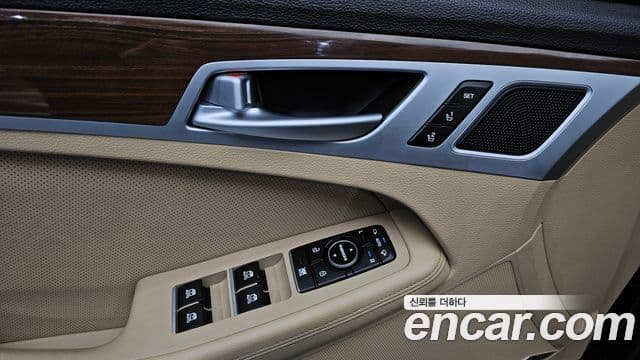 Hyundai Genesis DH Premium, 2015 12