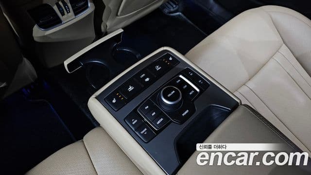 Hyundai Genesis DH Premium, 2015 18