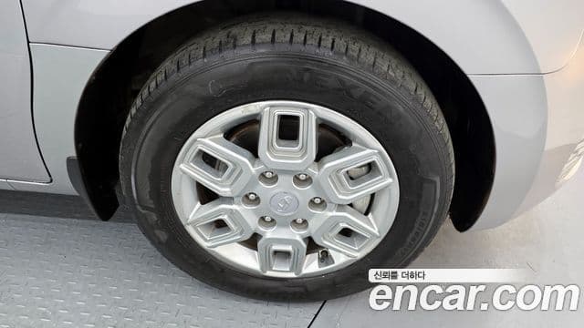 Hyundai Staria Modern, 2023 все фото