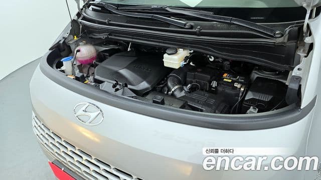 Hyundai Staria Modern, 2023 6