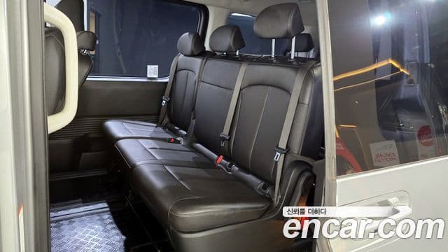 Hyundai Staria Modern, 2023 11