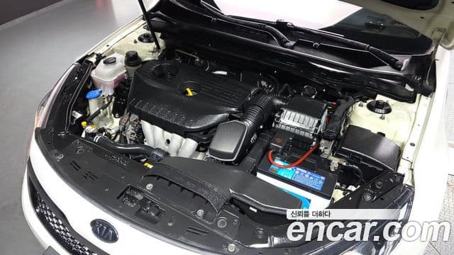 Kia K5 Prestige, 2012 6