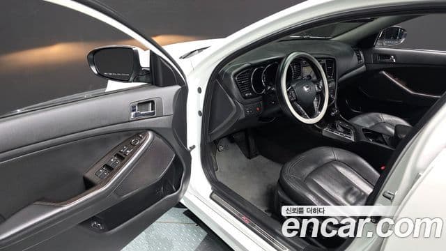 Kia K5 Prestige, 2012 11