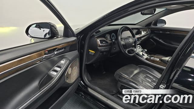 Genesis EQ900 Prestige, 2016 11