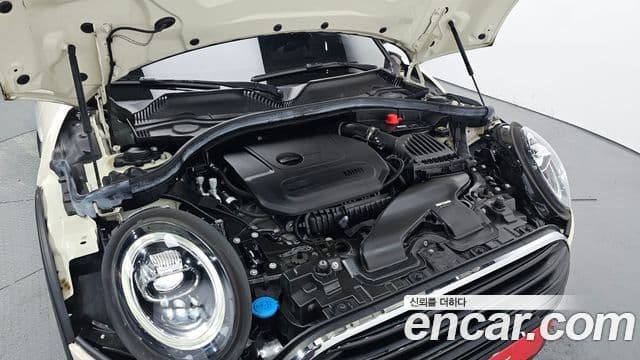 Mini Cooper 클럽맨 2세대, 2021 6