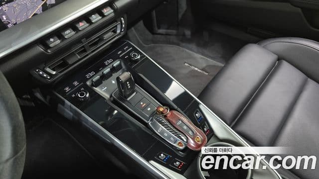 Porsche 911 (992) Carrera 4S, 2021 9