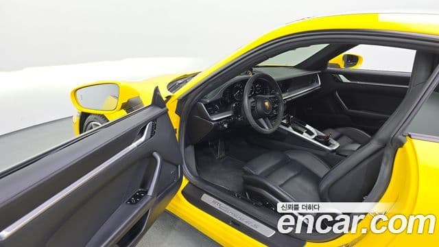 Porsche 911 (992) Carrera 4S, 2021 10