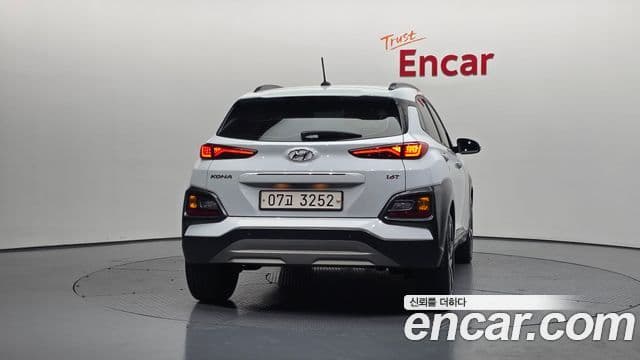 Hyundai Kona Premium, 2018 4