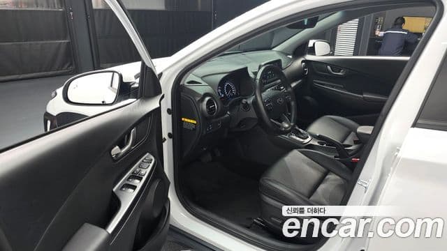 Hyundai Kona Premium, 2018 10