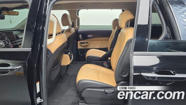 Kia Carnival 4세대 Signature, 2021 11
