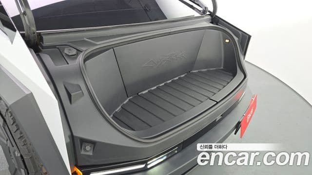 Tesla 사이버트럭, 2024 6