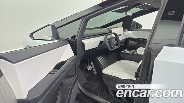 Tesla 사이버트럭, 2024 10