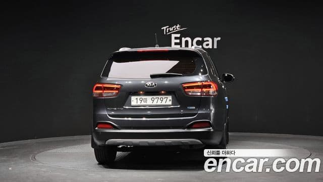 Kia All New Sorento Prestige, 2015 4