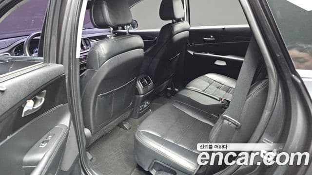 Kia All New Sorento Prestige, 2015 12