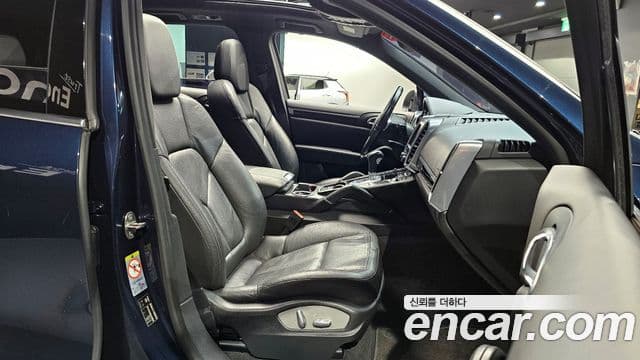 Porsche New Cayenne 958, 2013 10