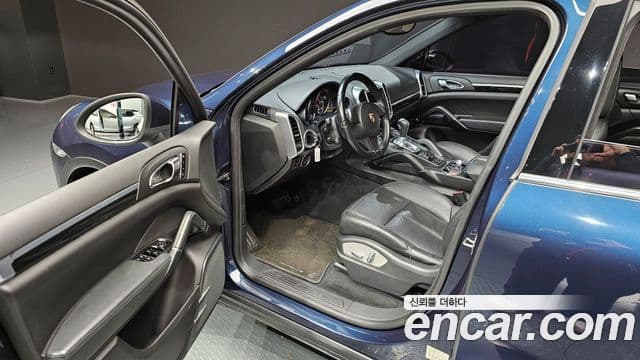 Porsche New Cayenne 958, 2013 11