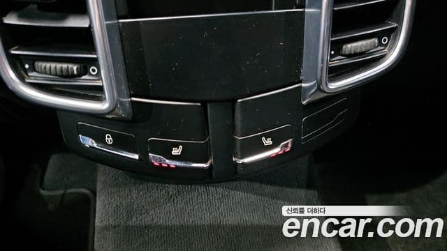 Porsche New Cayenne 958, 2013 17