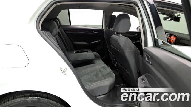 Volkswagen Гольф 8세대 Prestige, 2022 12
