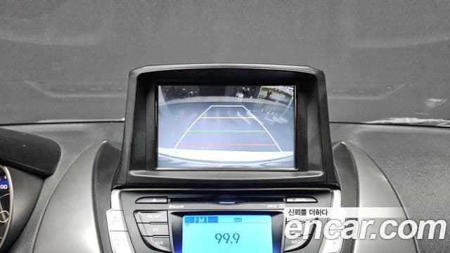 Hyundai Avante MD M16 GDI Deluxe, 2012 13