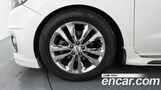 Kia All New Carnival Noblesse, 2016 все фото