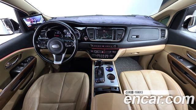 Kia All New Carnival Noblesse, 2016 7