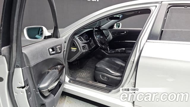 Kia K9 Executive, 2014 10