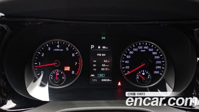 Kia K5 3세대 Prestige, 2020 8