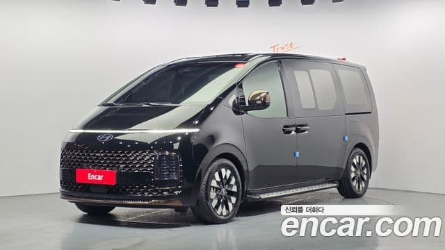Hyundai Staria Inspiration, 2025 1