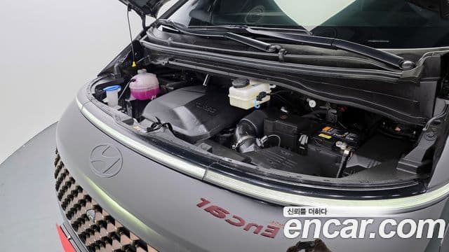 Hyundai Staria Inspiration, 2025 6