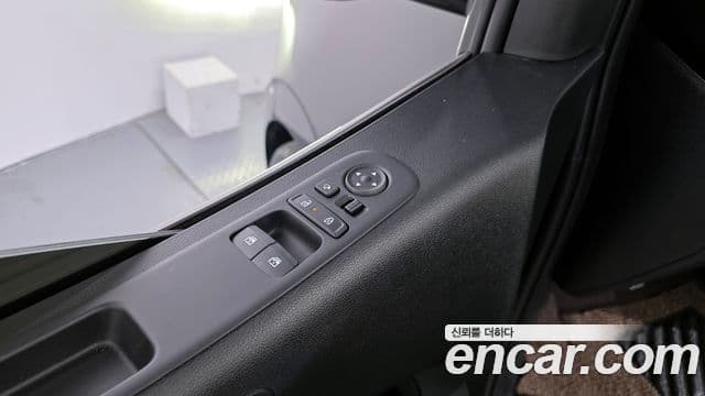 Hyundai Staria Inspiration, 2025 14