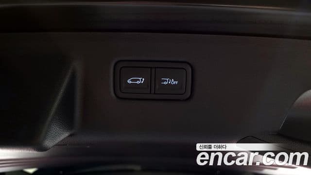 Hyundai Staria Inspiration, 2025 18