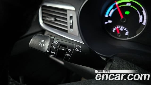 Kia The / новый New K5 гибрид 2세대 Noblesse, 2019 19