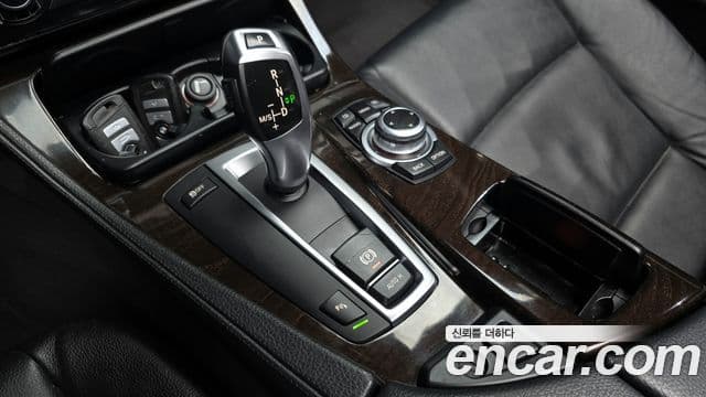 BMW 5시리즈 (F10), 2011 9