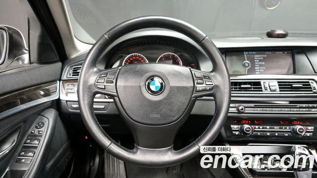 BMW 5시리즈 (F10), 2011 13