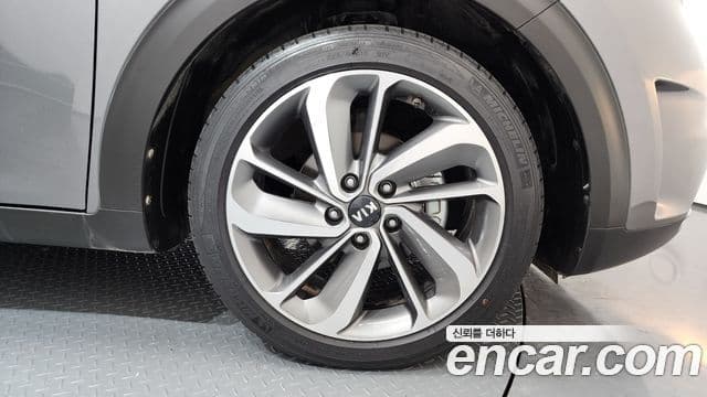 Kia Niro Prestige, 2017 все фото