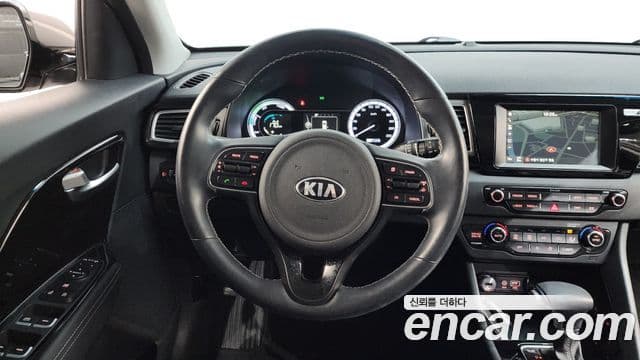 Kia Niro Prestige, 2017 13