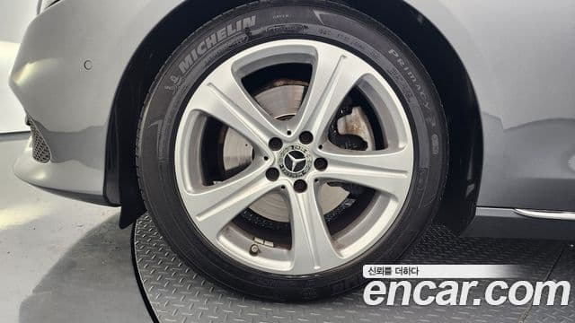 Mercedes-Benz E-класс W213 Avantgarde, 2018 все фото