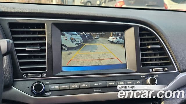 Hyundai Avante AD Special, 2017 19