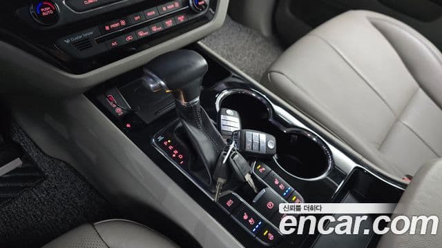 Kia The / новый New Carnival Special, 2019 9