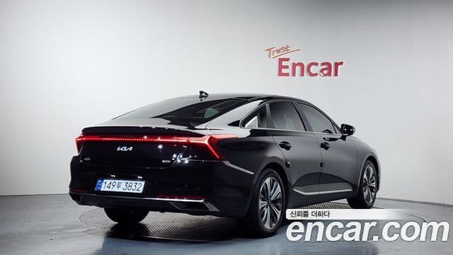 Kia K8 гибрид Signature, 2022 2