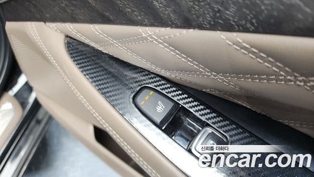 Kia K8 гибрид Signature, 2022 19